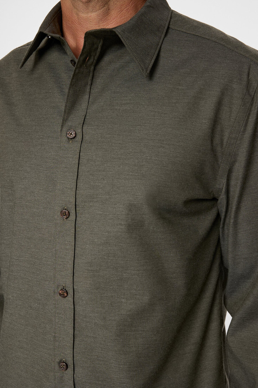 slimmad lätt flanellskjorta