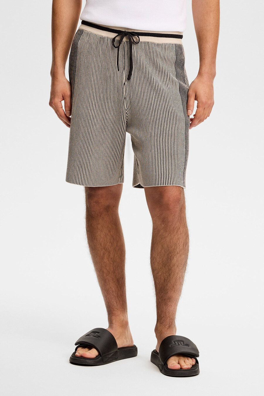 simon stickade shorts