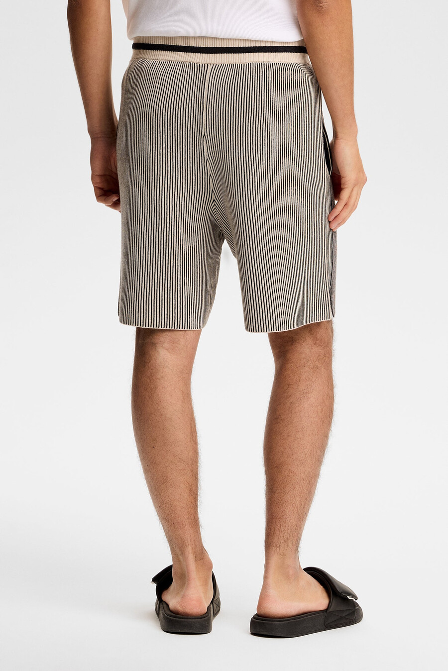 simon stickade shorts