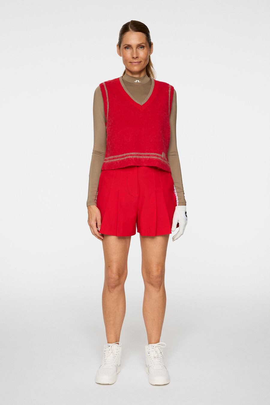 arella plisserade shorts